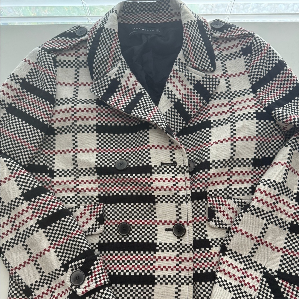 Zara Basic Black/Red Blazer with Black Lining